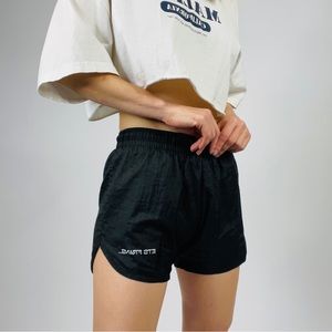 URBAN OUTFITTERS Women's Running Shorts iets frans...
